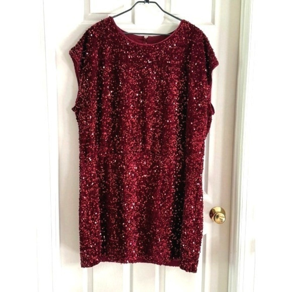 City Chic Burgundy Red Sequin Velvet Mini‎ Dress XXL Holiday Party Shift
